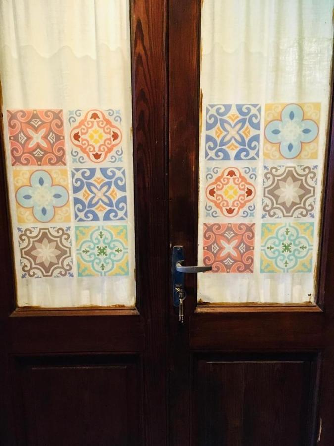 Estudio Taller De Tejas Colonia B&B Colonia del Sacramento Luaran gambar