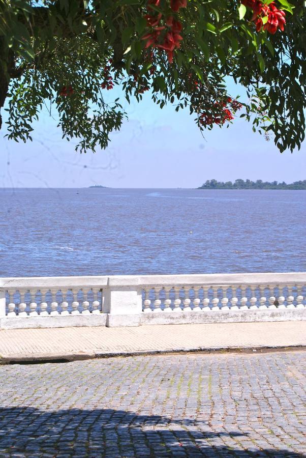 Estudio Taller De Tejas Colonia B&B Colonia del Sacramento Luaran gambar